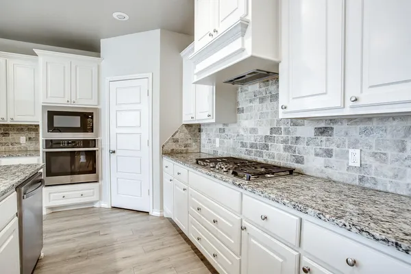 $2,295 | 2328 104th Street, Lubbock, TX 79423