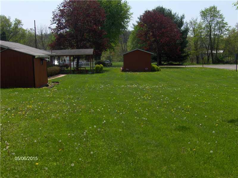 19 Reed Street Burgettstown, PA 15021 - Photo 17 of 18 Yard/Garden.