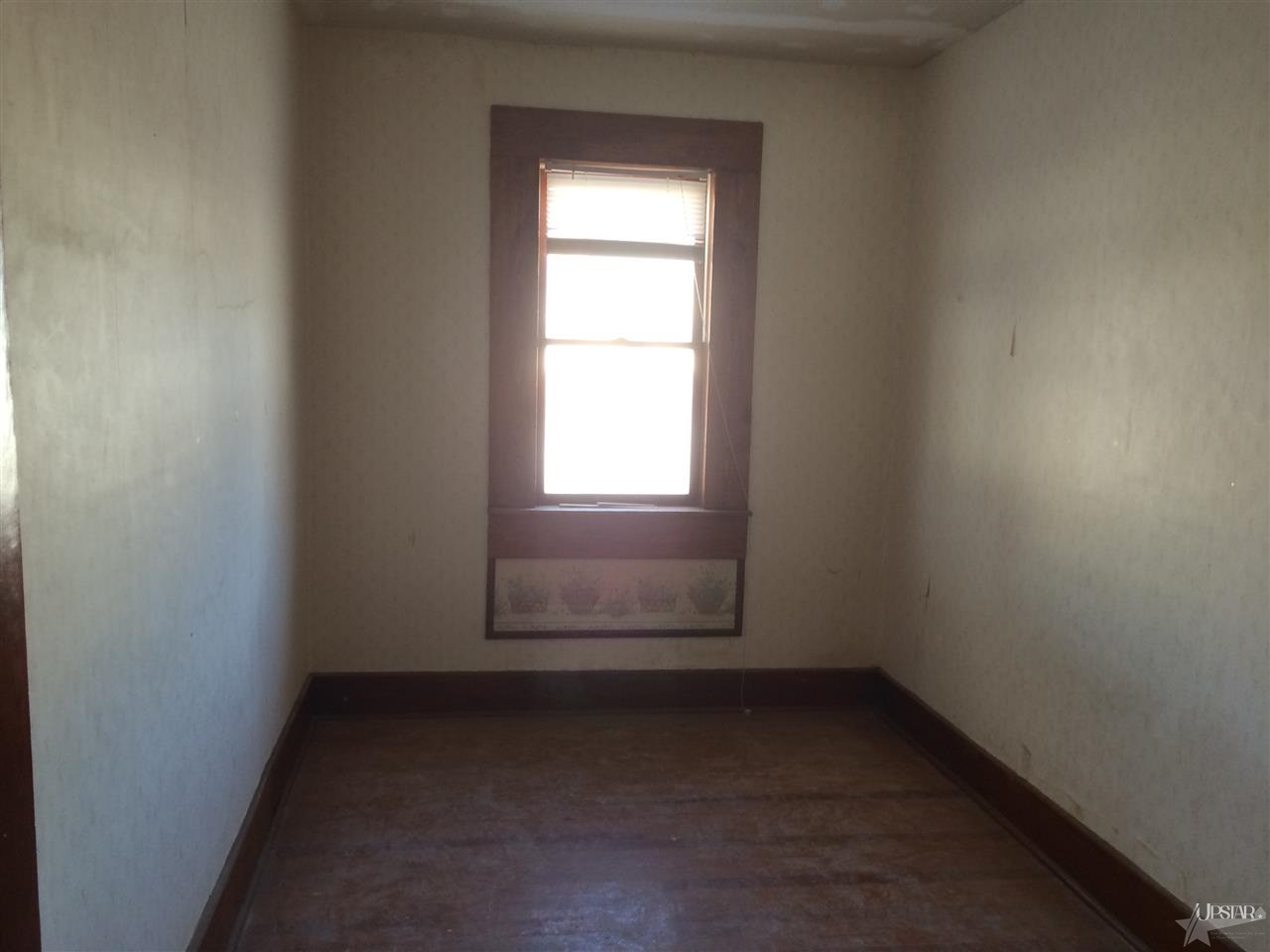 1003 First Street Huntington, IN 46750 - Photo 12 of 15 Gallery Image 12