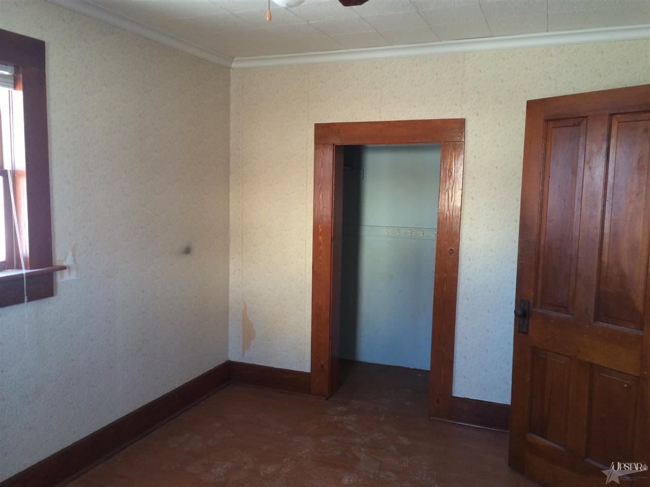 1003 First Street Huntington, IN 46750 - Photo 13 of 15 Gallery Image 13