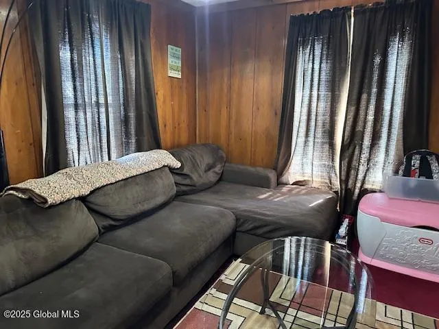 $69,900 | 9 Bridal Row, Moriah, NY 12998