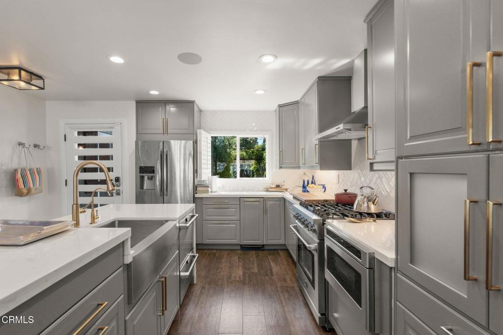 4575 Gateshead Bay Oxnard, CA 93035 - Photo 8 of 34 4575_Gateshead_Bay-15