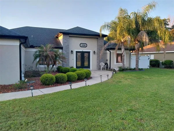 $495,000 | 336 Lakecrest Drive, Tavares, FL 32778