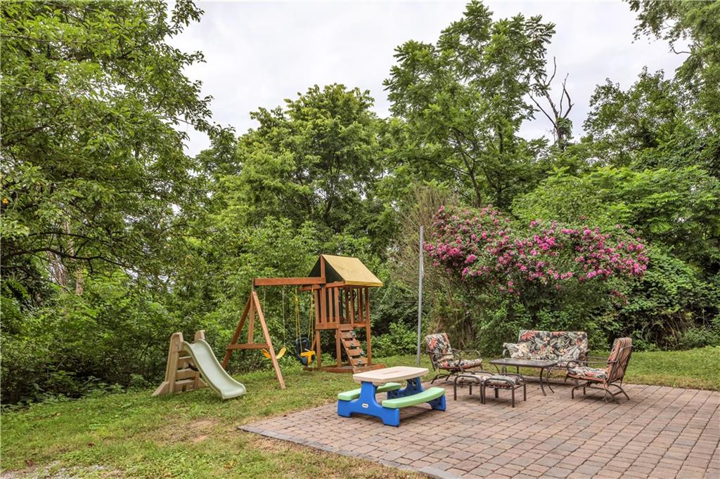3 Kerr Road Carnegie, PA 15106 - Photo 24 of 25 Gallery Image 24