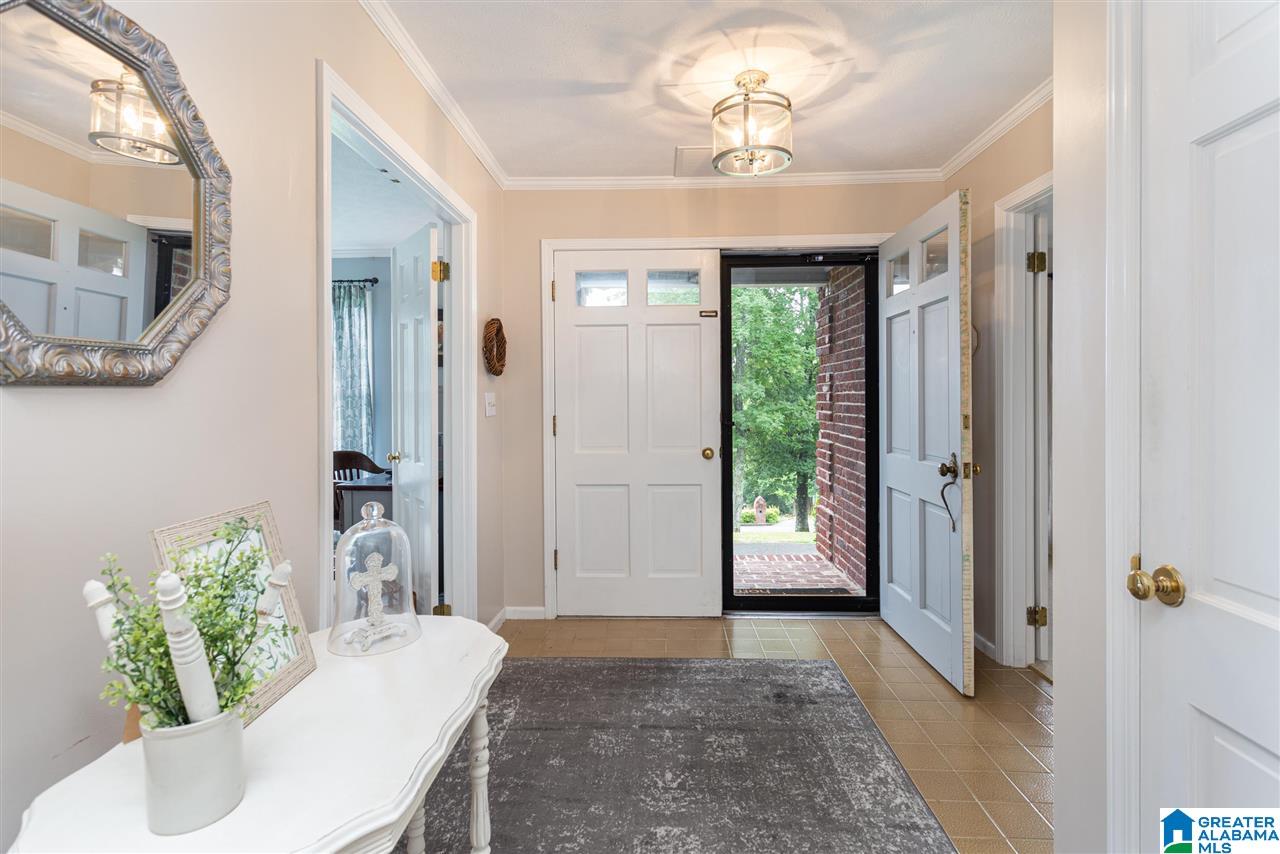 2101 Briarcliff Road Anniston, AL 36207 - Photo 4 of 44 Gallery Image 4
