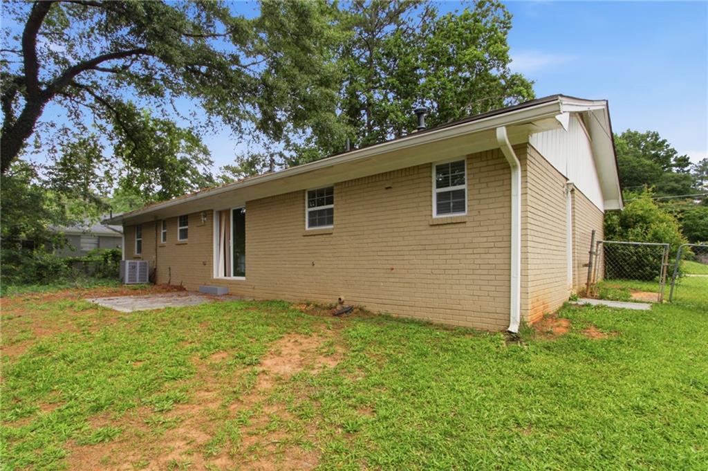 2343 Deer Pass Way Decatur, GA 30035 - Photo 27 of 30