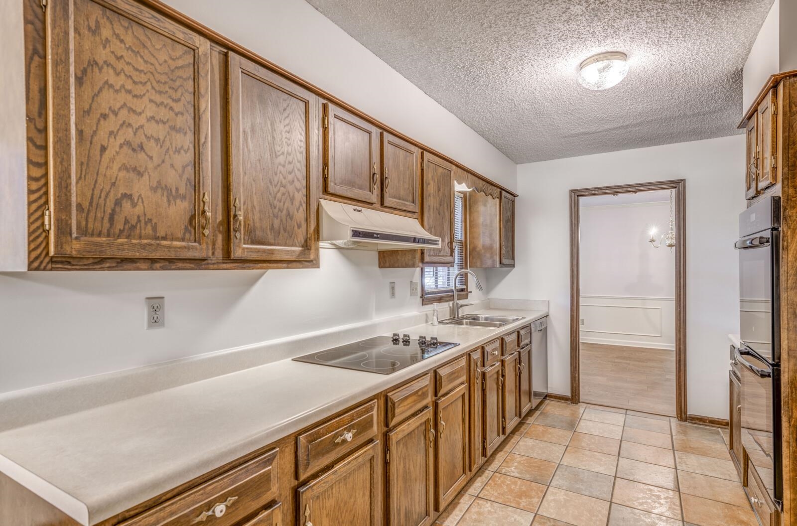2044 Allenby Road Germantown, TN 38139 - Photo 15 of 40 Gallery Image 15