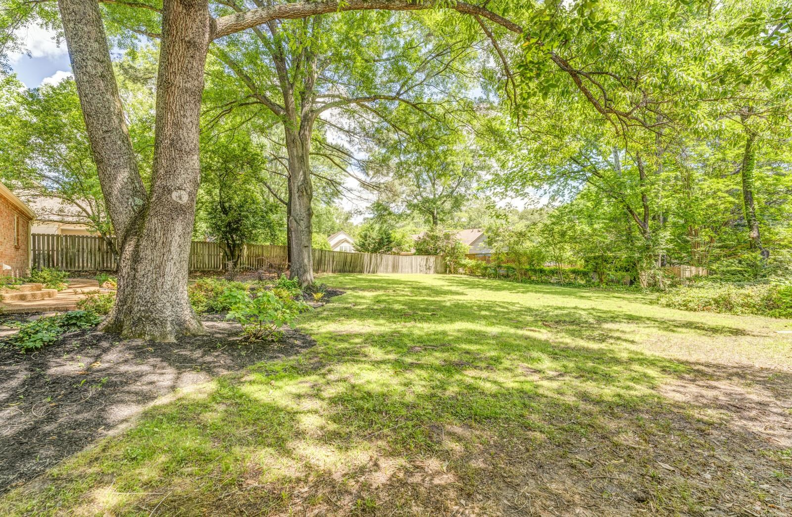 2044 Allenby Road Germantown, TN 38139 - Photo 39 of 40 Gallery Image 39