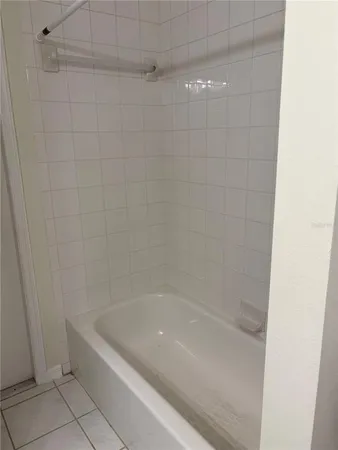 $2,300 | 14720 Green Valley Boulevard, Groveland, FL 34736