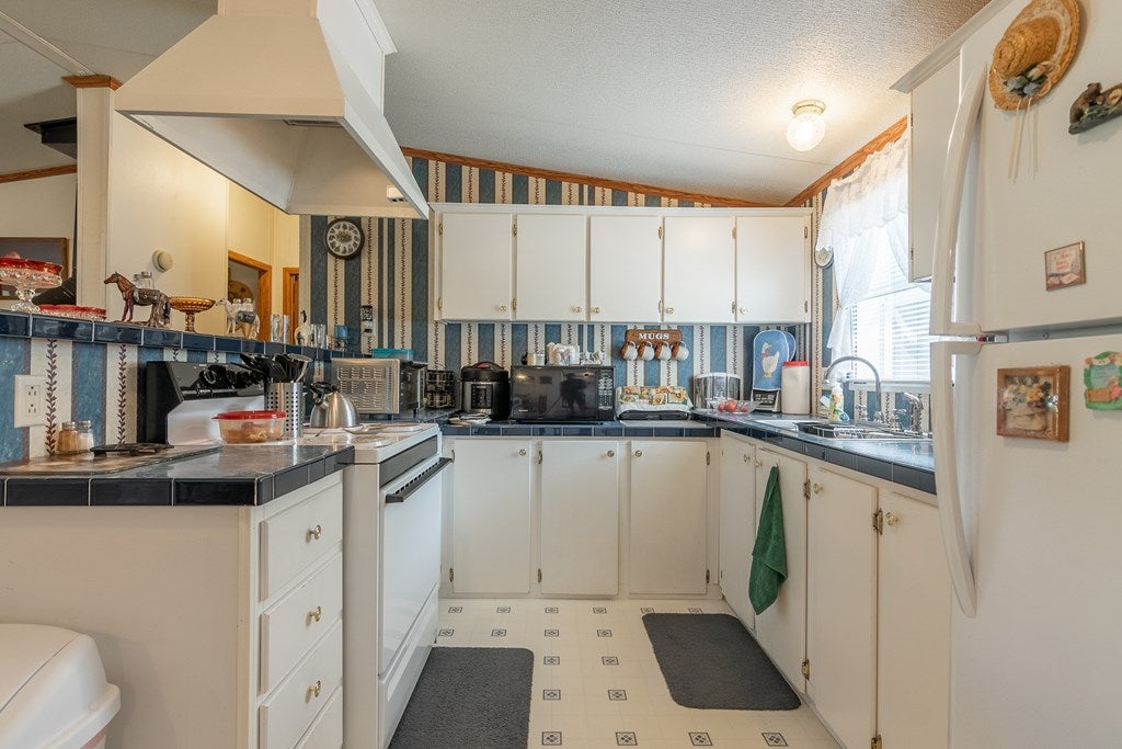 124 Iron Ridge Road Galax, VA 24333 - Photo 13 of 59 Gallery Image 13