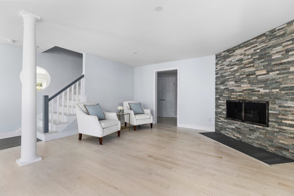 86 Kimball Beach Road Hingham, MA 02043 - Photo 4 of 31 Gallery Image 4