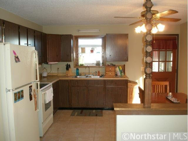 135 Southwest 1st Avenue Rice, MN 56367 - Photo 2 of 15
