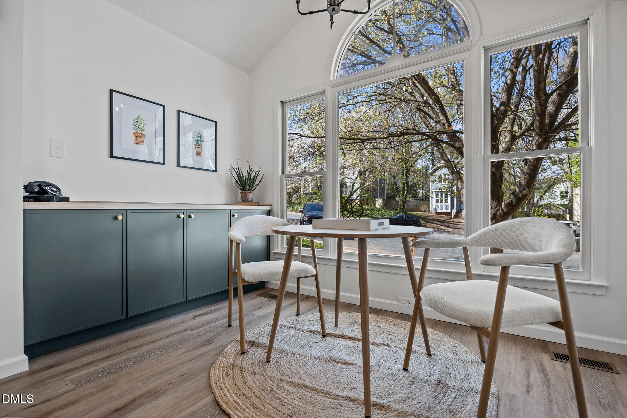 1609 Lethbridge Court Raleigh, NC 27606 - Photo 4 of 18 13-web-or-mls-IMG_1781