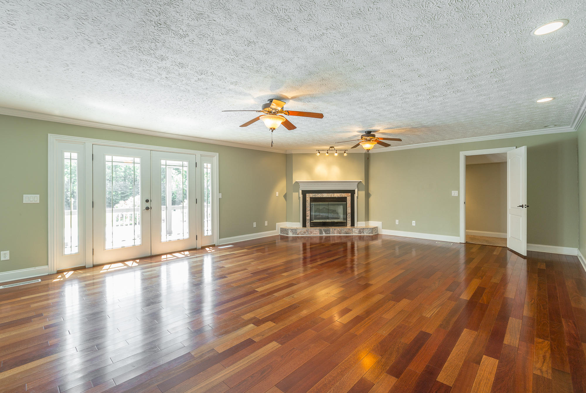 724 Graysville Road Chattanooga, TN 37421 - Photo 14 of 51 Great Room