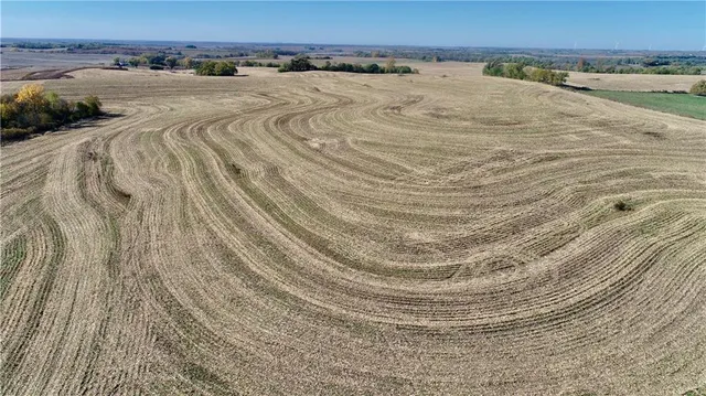 $10,000 | Us-71 Highway, Bolckow, MO 64427