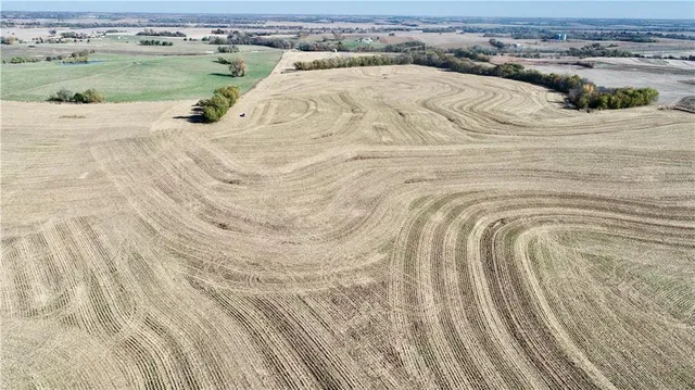 $10,000 | Us-71 Highway, Bolckow, MO 64427