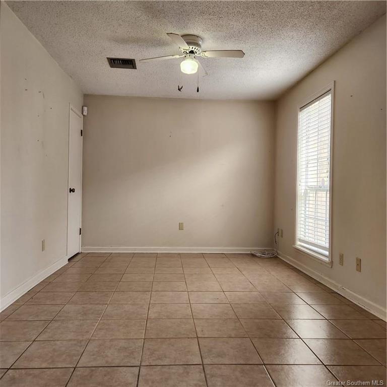 311 Rue Louis XIV, Unit E Lafayette, LA 70508 - Photo 5 of 24 Gallery Image 5