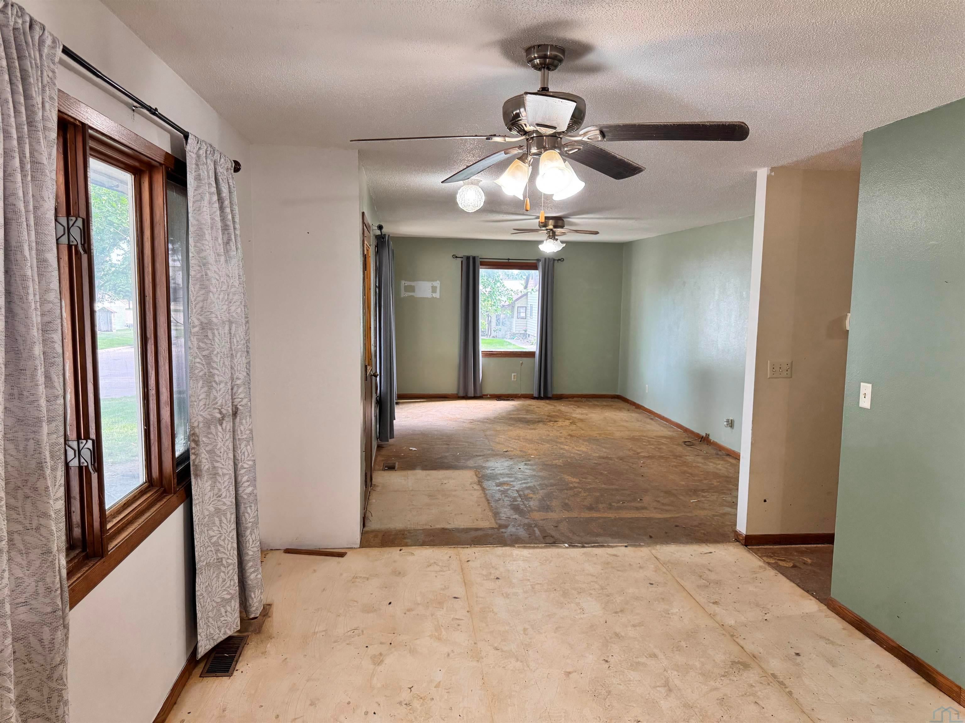 301 Summit Street Sanborn, IA 51248 - Photo 13 of 20 Gallery Image 13