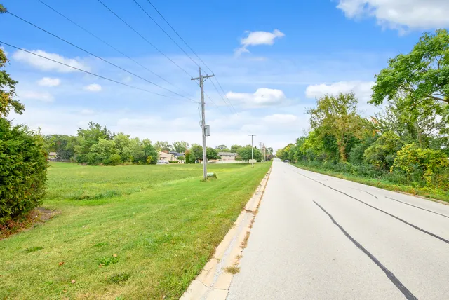 a view of a garden with a fountain
