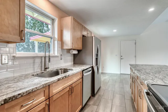 $399,900 | 7159 West Gillis Drive, Boise, ID 83714