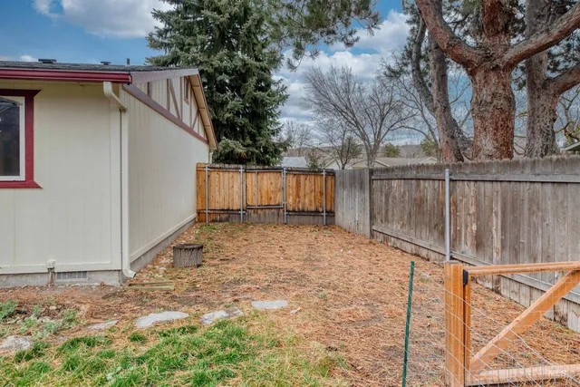 $399,900 | 7159 West Gillis Drive, Boise, ID 83714