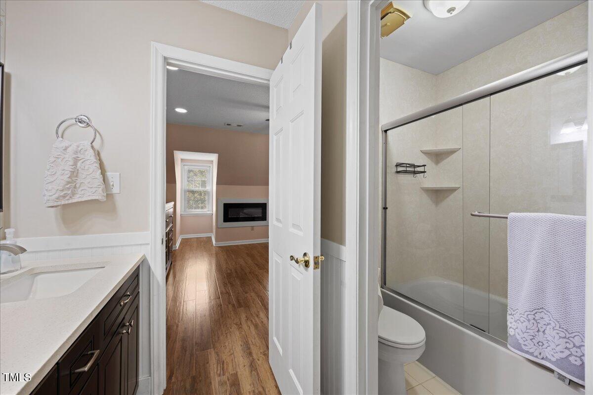 1602 Township Circle Raleigh, NC 27609 - Photo 17 of 23 17-2A1A2517