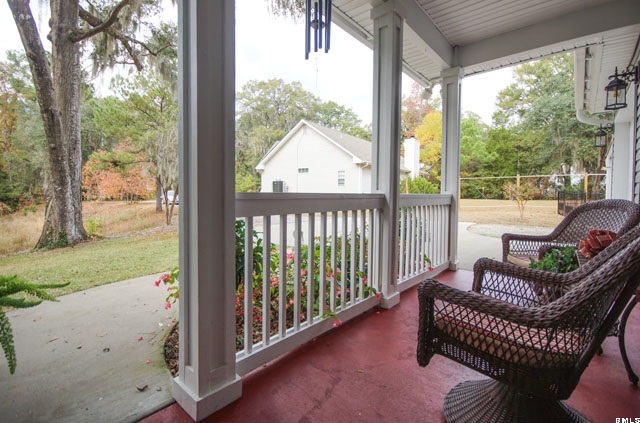 556 Sams Point Road Beaufort, SC 29907 - Photo 3 of 19 Additional Photo
