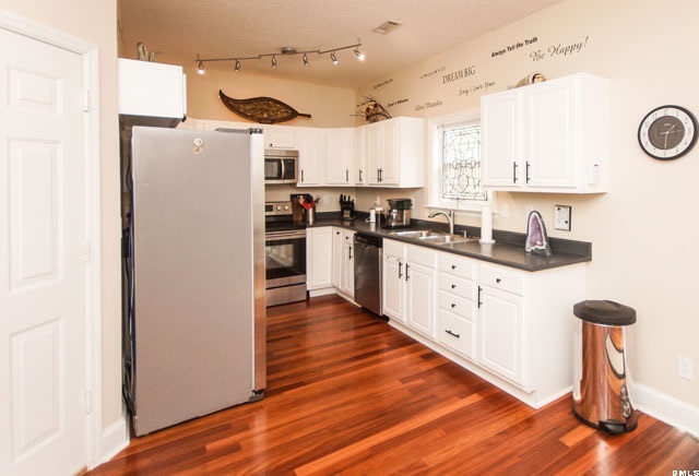 556 Sams Point Road Beaufort, SC 29907 - Photo 8 of 19 Additional Photo