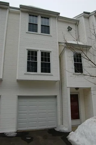 $1,800 | 380 Hitchcock Road, Unit 70, Waterbury, CT 06705