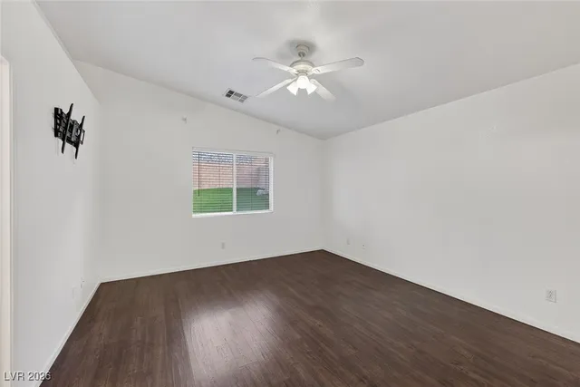 $2,085 | 226 Nautical Street, Henderson, NV 89012