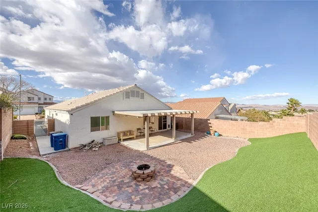 $2,085 | 226 Nautical Street, Henderson, NV 89012