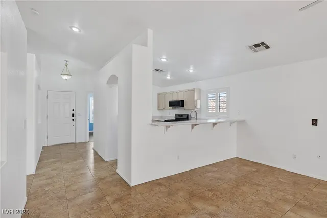 $2,085 | 226 Nautical Street, Henderson, NV 89012