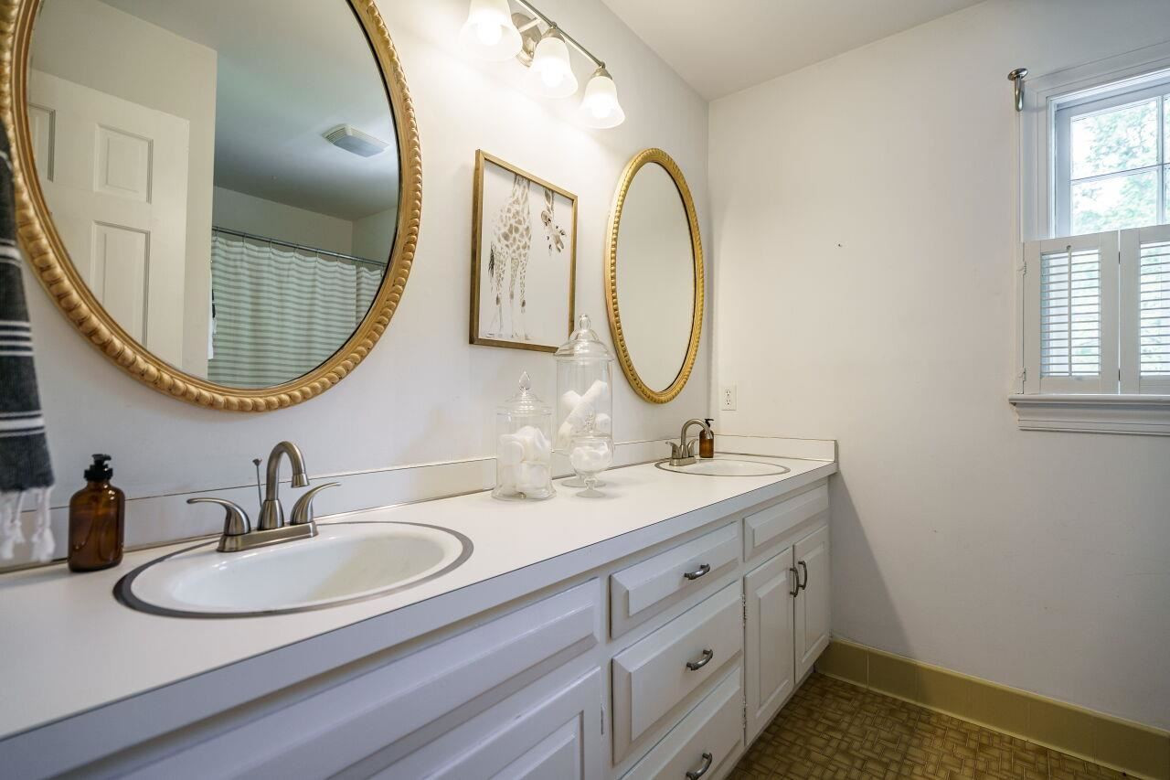 4617 Fernham Place Raleigh, NC 27612 - Photo 19 of 30 Photo 19