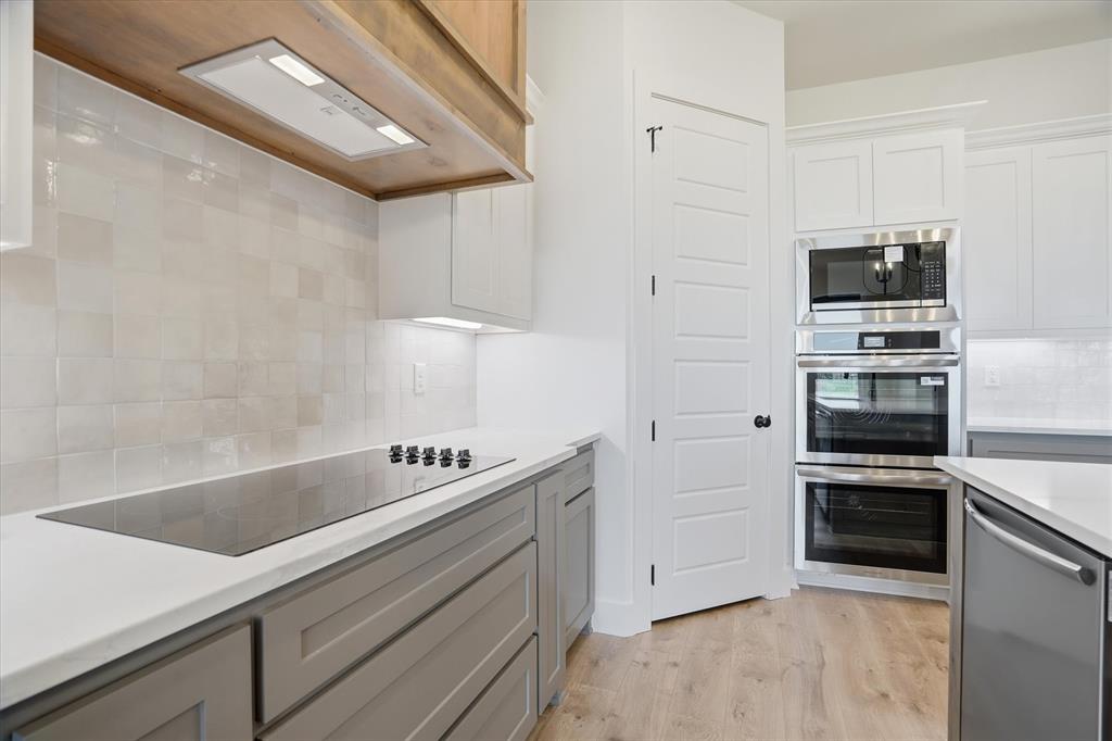 450 Red Bird Drive Springtown, TX 76082 - Photo 12 of 35