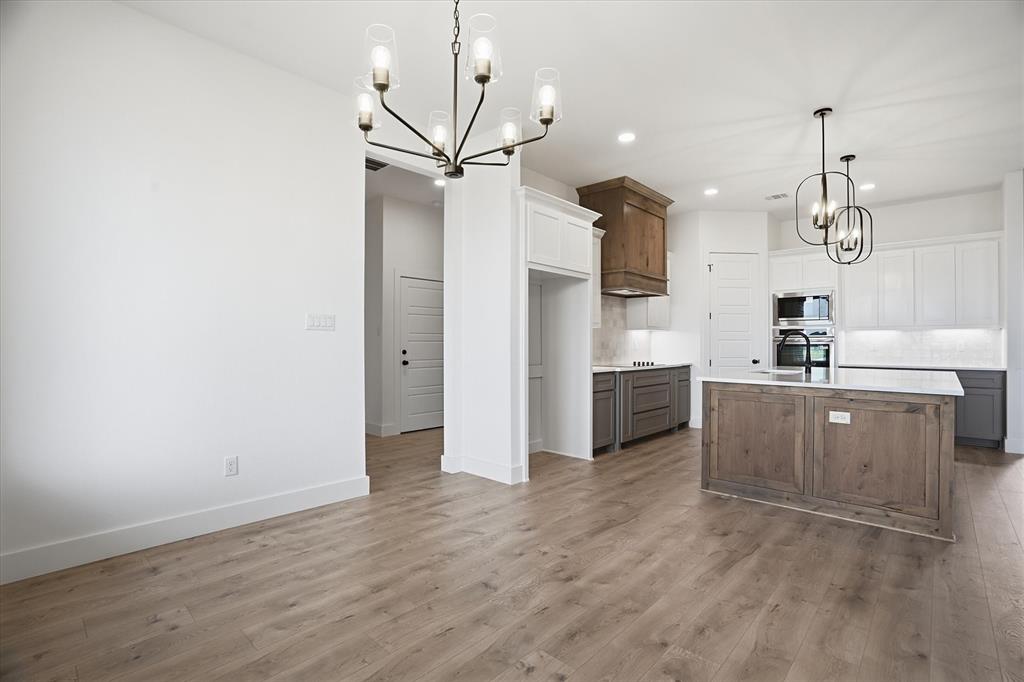 450 Red Bird Drive Springtown, TX 76082 - Photo 16 of 35