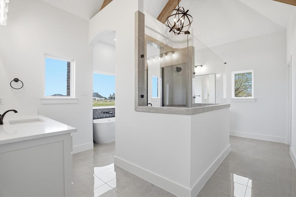 450 Red Bird Drive Springtown, TX 76082 - Photo 21 of 35