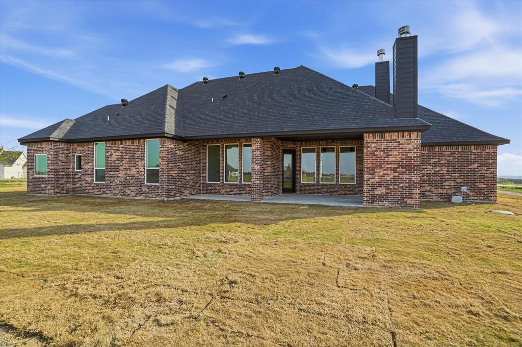 450 Red Bird Drive Springtown, TX 76082 - Photo 33 of 35