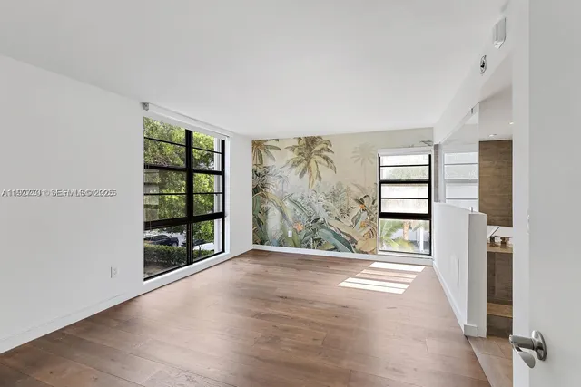 $4,200 | 100 Ocean Ln Drive, Unit 304, Key Biscayne, FL 33149