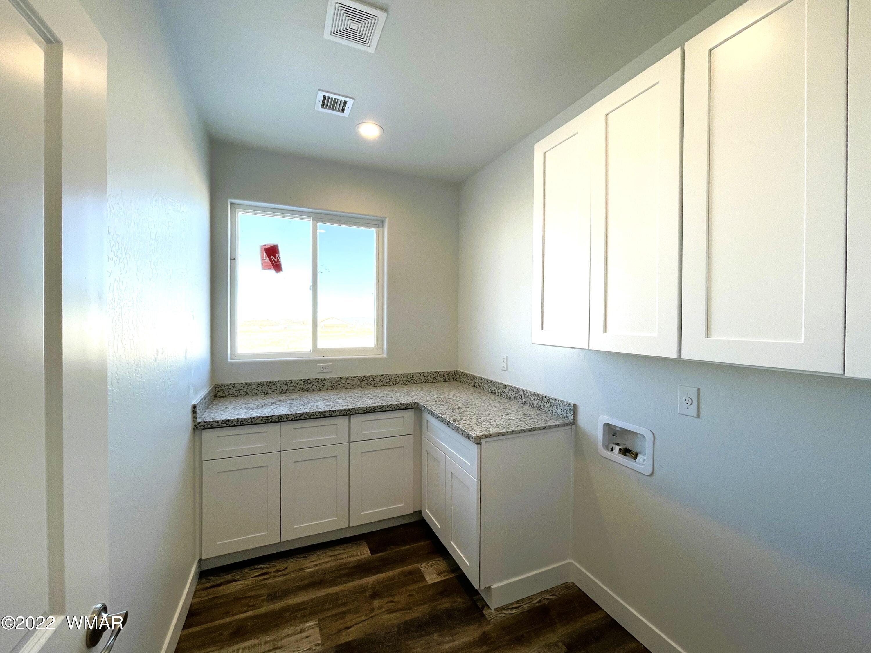 289 Mulligan Road Eagar, AZ 85925 - Photo 17 of 22