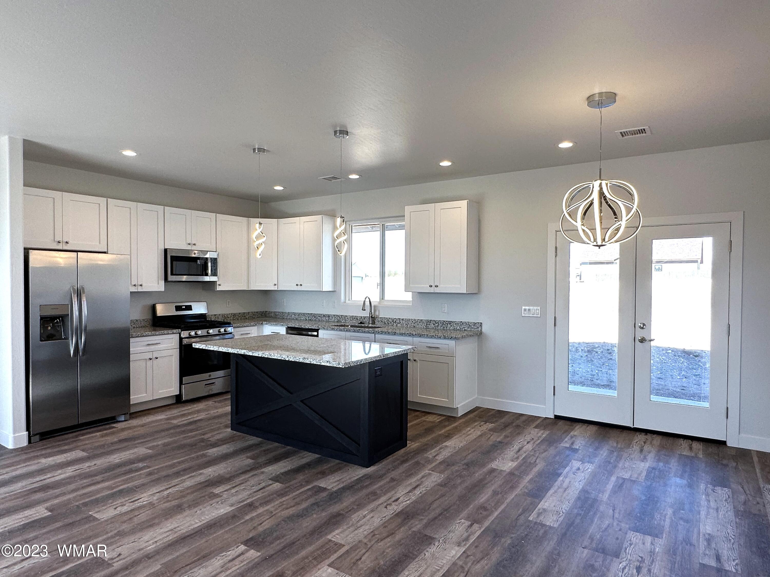 289 Mulligan Road Eagar, AZ 85925 - Photo 3 of 22