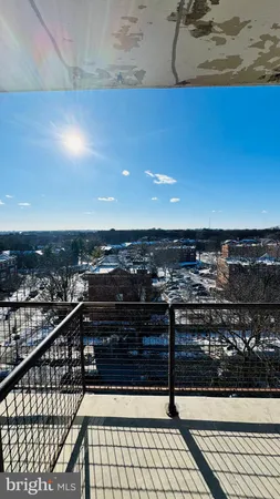 $2,300 | 3601 Wisconsin Avenue Northwest, Unit 702, Washington, DC 20016