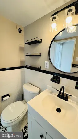 $2,300 | 3601 Wisconsin Avenue Northwest, Unit 702, Washington, DC 20016