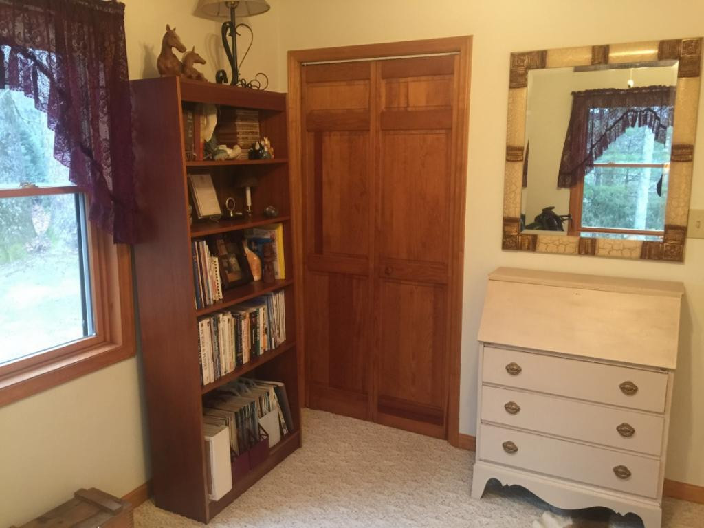 1458 Old Jonas Ridge Road Newland, NC 28657 - Photo 21 of 27 Photo 23