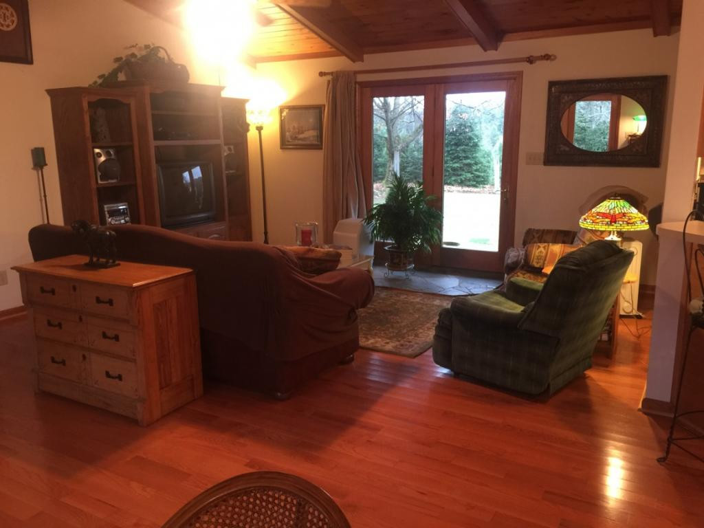 1458 Old Jonas Ridge Road Newland, NC 28657 - Photo 3 of 27 Photo 3