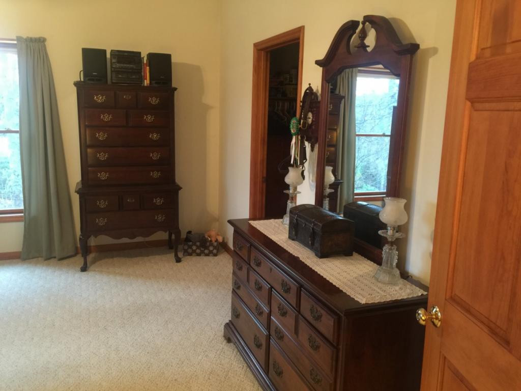1458 Old Jonas Ridge Road Newland, NC 28657 - Photo 6 of 27 Photo 6