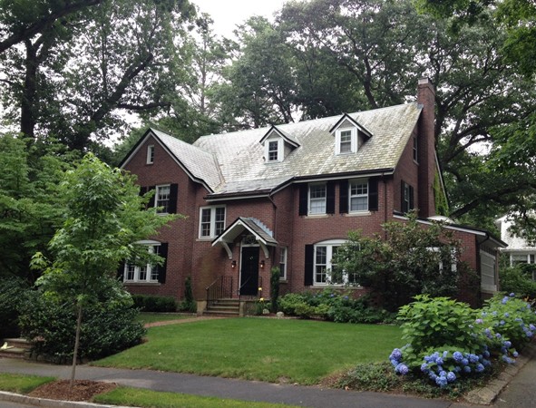 51 Spooner Road Brookline, MA 02467 - Photo 1 of 21