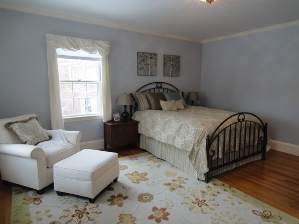51 Spooner Road Brookline, MA 02467 - Photo 14 of 21