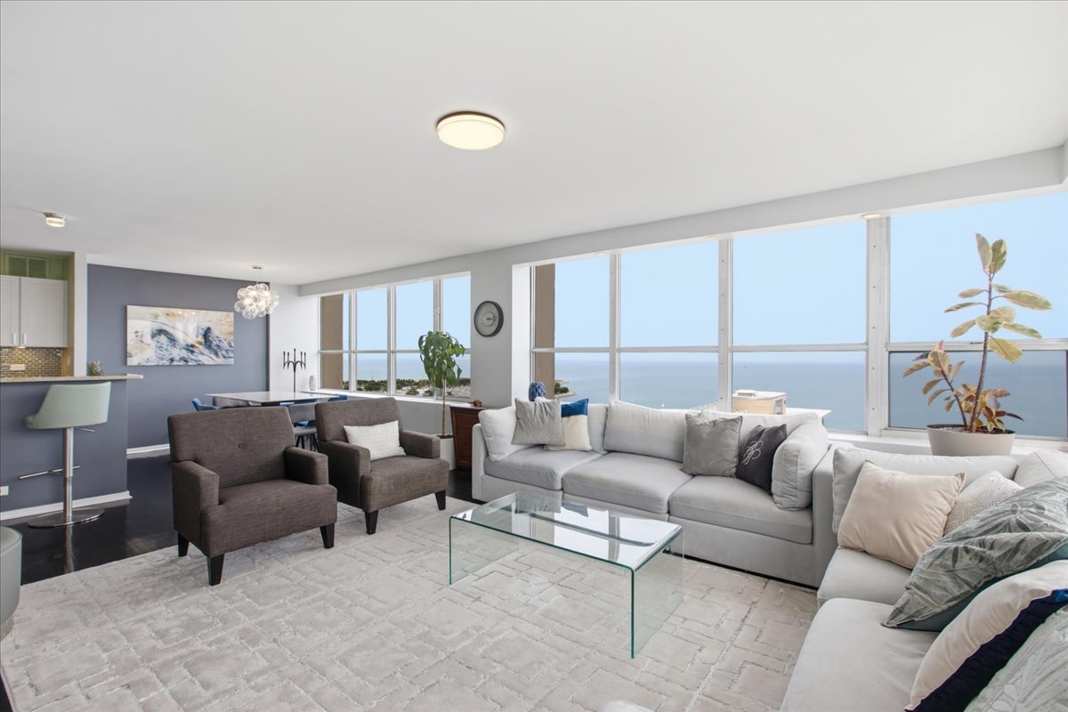 655 West Irving Park Road, Unit 2701 Chicago, IL 60613 - Photo 8 of 29 Gallery Image 8