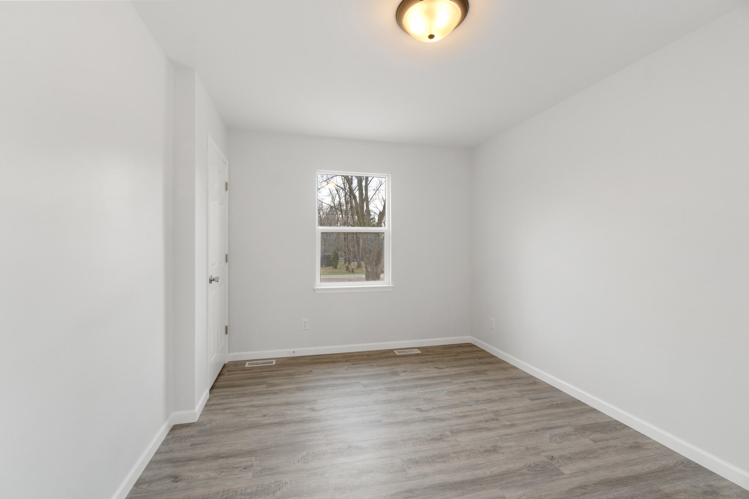 346 Lafayette Road Michigan Center, MI 49254 - Photo 22 of 38 346 Lafayette St, Mich. Center, Mi 49254
