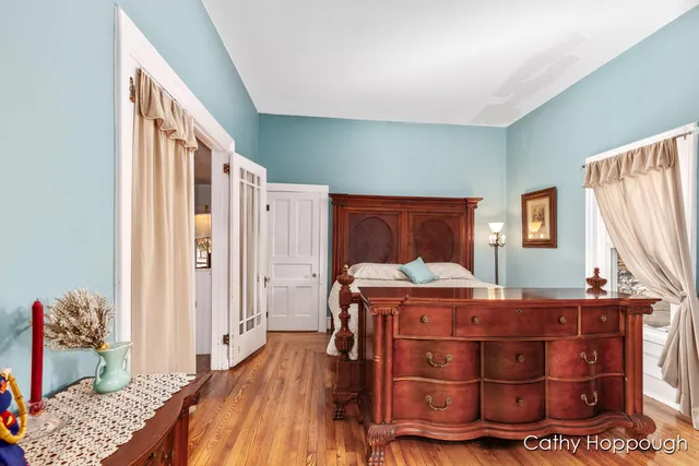 $425,000 | 420 Riverside Drive, Portland, MI 48875